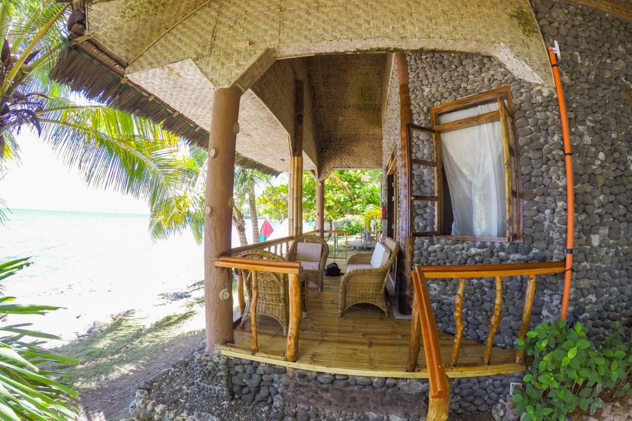Lazi Beach Club Resort Siquijor Extérieur photo